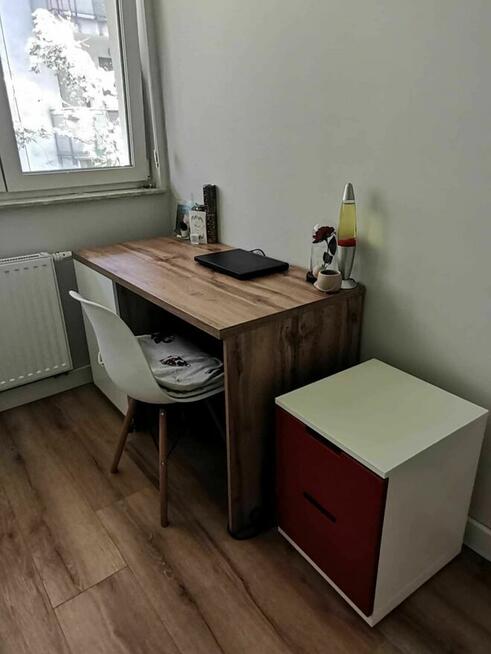 pokój jednoosobowy dla dziewczyny, centrum, wysoki standard