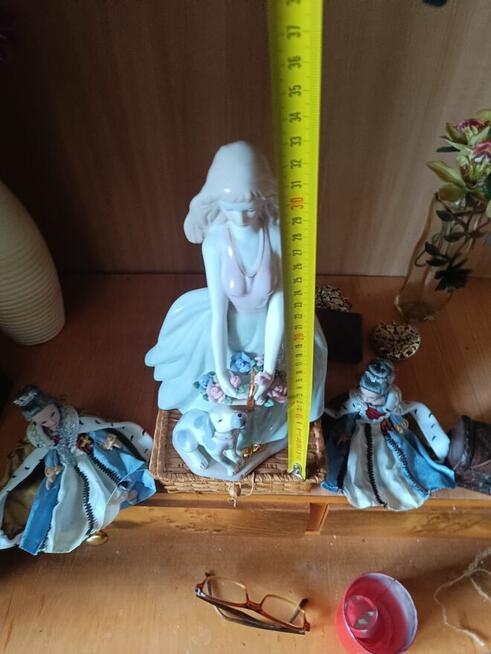 Laleczka porcelana