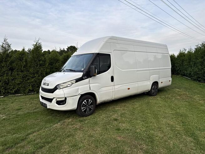 Iveco Daily 35S21 HiMatic 210KM MAX Pneumat Kamera Nawigacja Tachograf Hak 3500