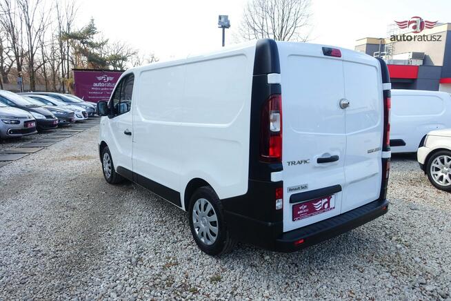 Renault Trafic Fv 23%*Jak nowy - śliczny*L1H1*2.0DCI 146KM*Gwarancja*Kamera*Navi