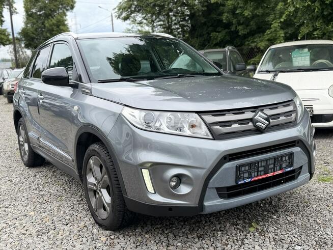 Suzuki Vitara 1,6 i4X4. allgrip skora radar kamera LED