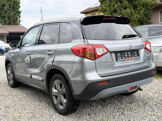Suzuki Vitara 1,6 i4X4. allgrip skora radar kamera LED