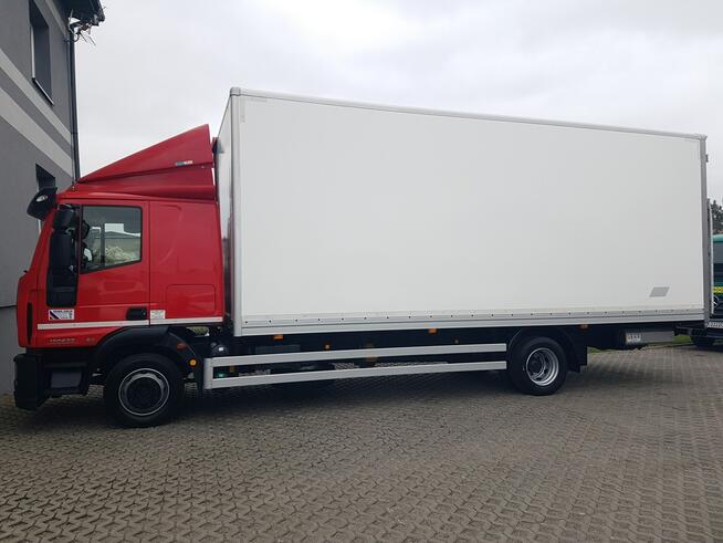 Iveco EUROCARGO KONTENER FIRANKA 17EP 7,02x2,49x2,65