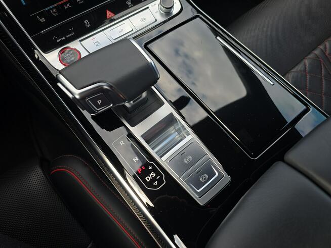 Audi S8 Predykcja_Digital_Matrix_HeadUp_Dociągi_B&O_Wentylacja_Masaże_FV23%