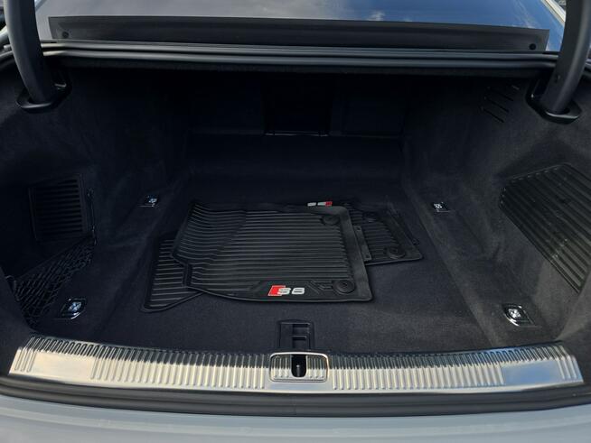 Audi S8 Predykcja_Digital_Matrix_HeadUp_Dociągi_B&O_Wentylacja_Masaże_FV23%