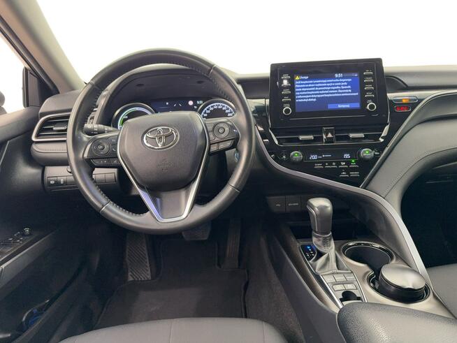 Toyota Camry 2.5 Hybrid Comfort CVT Sedan