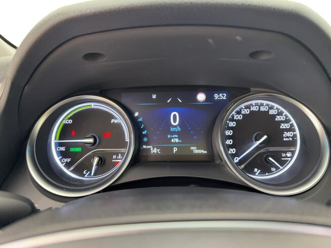 Toyota Camry 2.5 Hybrid Comfort CVT Sedan