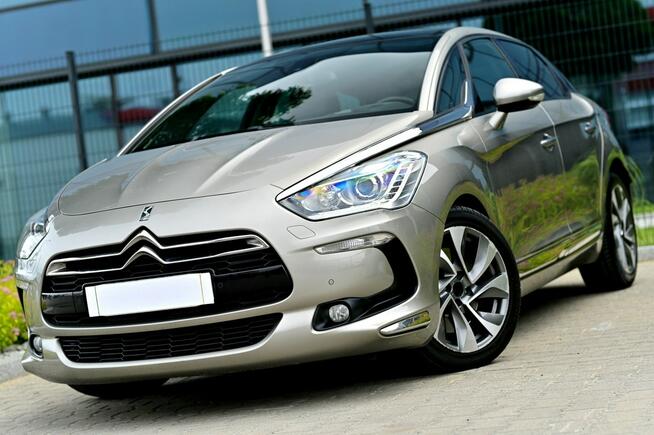 Citroen DS5 2,0HDi 163Km Bi Xenon Ledy Navi Kamera Head Up Skóra Panorama Dach
