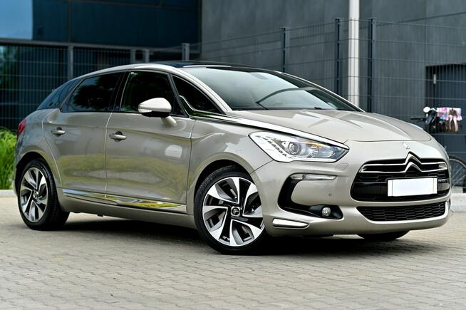 Citroen DS5 2,0HDi 163Km Bi Xenon Ledy Navi Kamera Head Up Skóra Panorama Dach