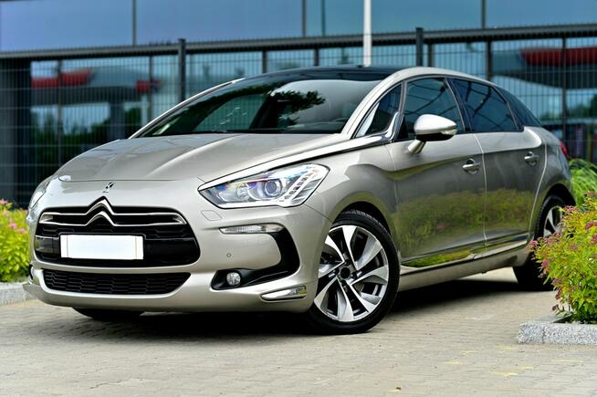 Citroen DS5 2,0HDi 163Km Bi Xenon Ledy Navi Kamera Head Up Skóra Panorama Dach