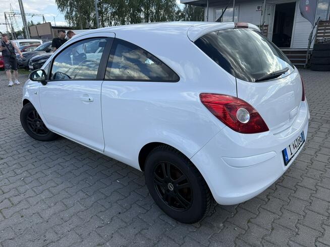 Opel Corsa 1,2 70 ps Super Stan Klima Komputer z Niemiec gwarancja