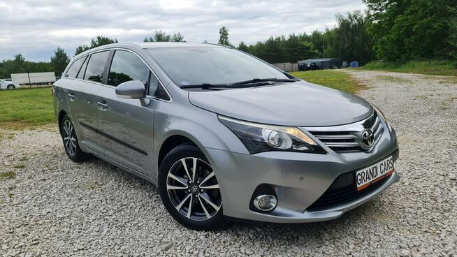 Toyota Avensis 1.8 16v 147KM # Automat # NAVI # Skóra # Alkantara # Serwis ASO !!!