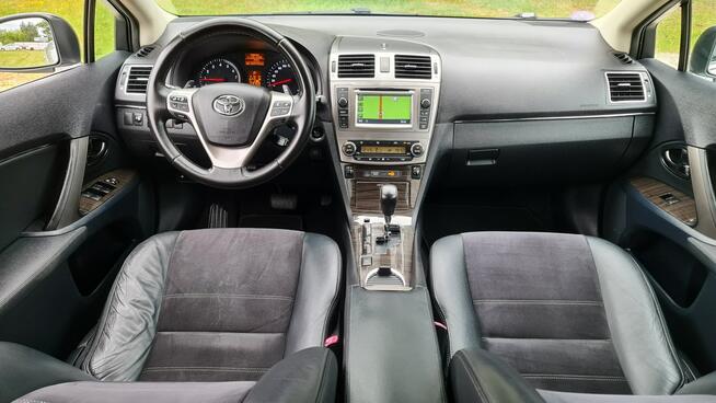 Toyota Avensis 1.8 16v 147KM # Automat # NAVI # Skóra # Alkantara # Serwis ASO !!!
