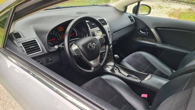 Toyota Avensis 1.8 16v 147KM # Automat # NAVI # Skóra # Alkantara # Serwis ASO !!!