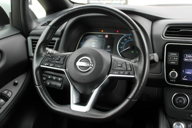 SalonPL FV23% 40Khw NissanConnect Kamera Pakiet Zima 150KM LED