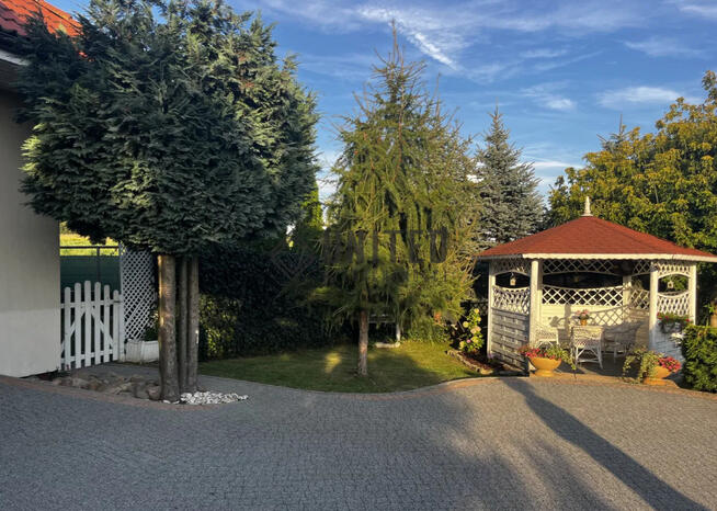 Raszów | Trzebnica