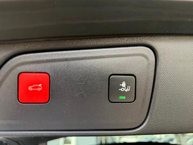 Peugeot 3008 GT ful led skóra masaze ACC kamery night vision alarm blis MAX OPCJA