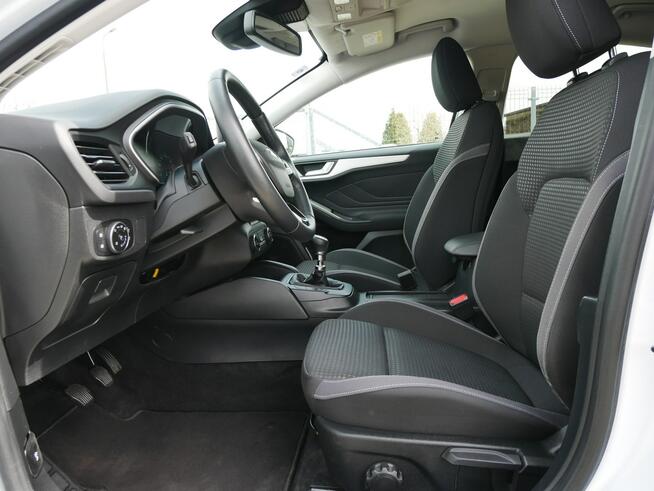Ford Focus 1.5 E-Blue 95KM Titanium -Pakiet zim -Full LED -Navi -Tempomat
