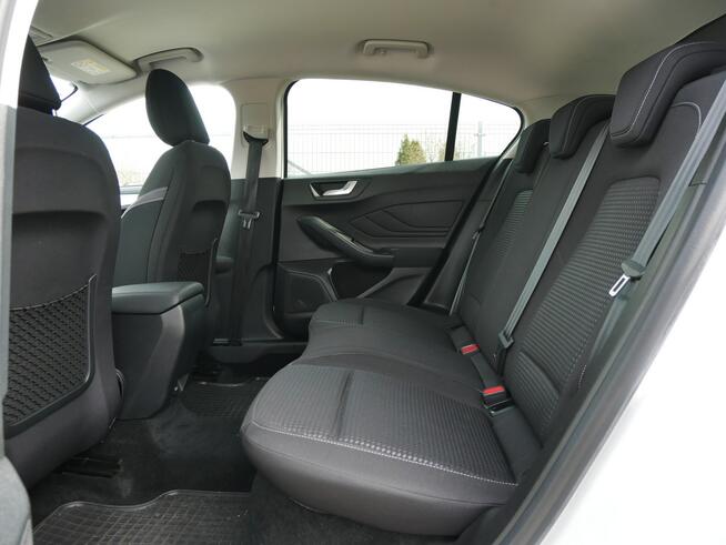 Ford Focus 1.5 E-Blue 95KM Titanium -Pakiet zim -Full LED -Navi -Tempomat