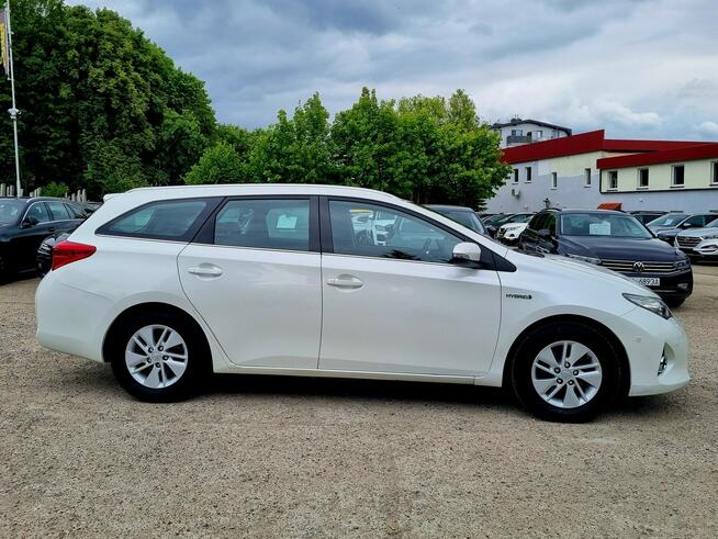 Toyota Auris Hybryda LED Serwis Navi Tempomat Kamera Climatronic Gwarancja