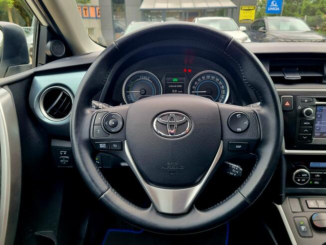 Toyota Auris Hybryda LED Serwis Navi Tempomat Kamera Climatronic Gwarancja
