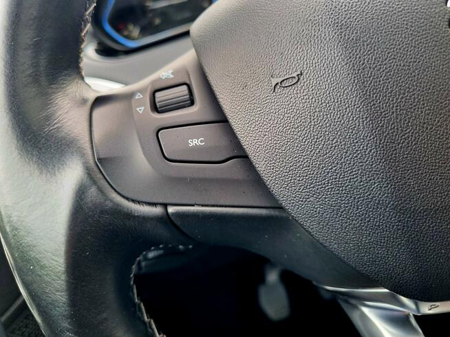 Peugeot 2008 1Wł Lift Serwis LED Panorama Climatronic Kamera Parktronic Gwarancja!