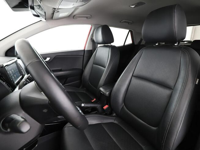 Kia Stonic 1.4 MPI skóra grzane fotele+kier. navi kamera tempomat AsystentPasaRuc