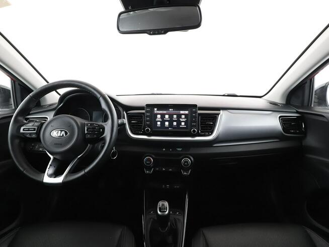 Kia Stonic 1.4 MPI skóra grzane fotele+kier. navi kamera tempomat AsystentPasaRuc