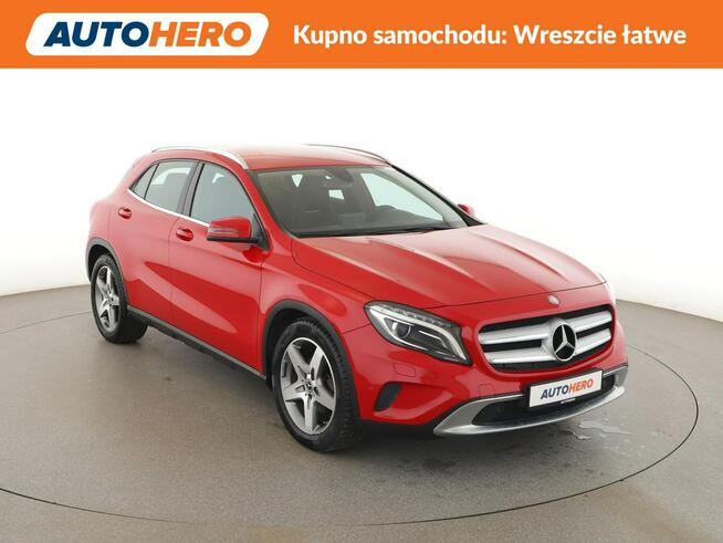 Mercedes GLA 180 automat półskóra navi PDC grzane fotele tempomat