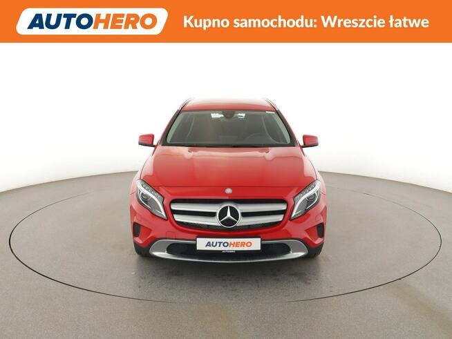 Mercedes GLA 180 automat półskóra navi PDC grzane fotele tempomat