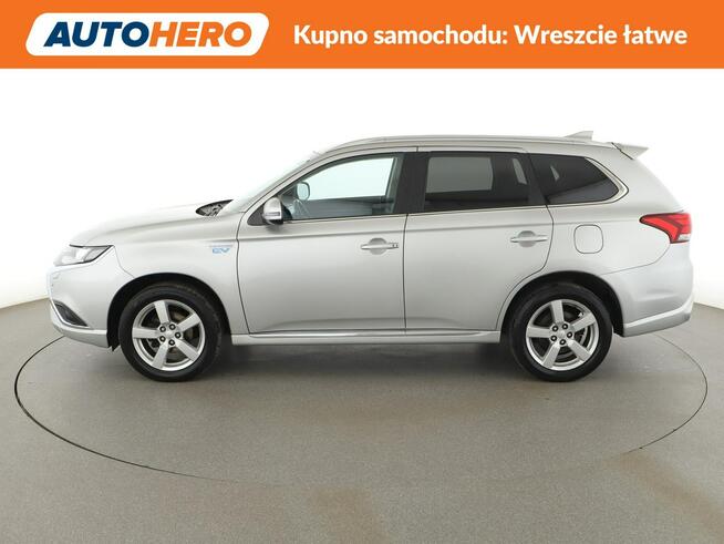 Mitsubishi Outlander 224KM PHEV 4x4 alcantara kamera tempomat