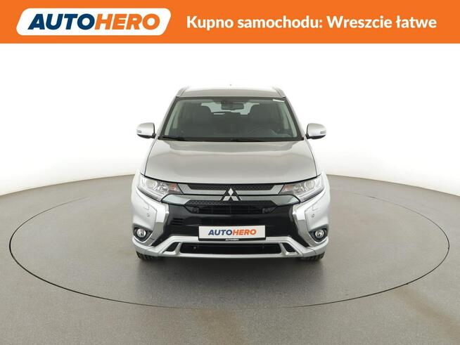 Mitsubishi Outlander 224KM PHEV 4x4 alcantara kamera tempomat