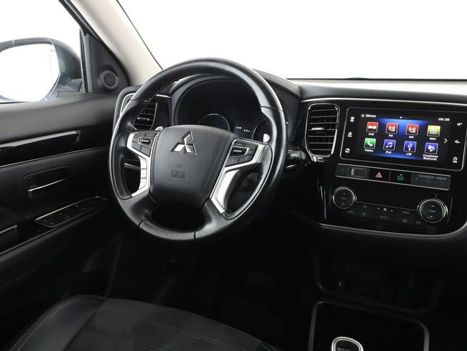 Mitsubishi Outlander 224KM PHEV 4x4 alcantara kamera tempomat