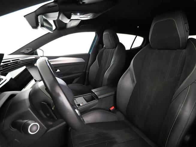 Peugeot 408 FV23% PHEV GT-Line automat Focal ACC matrixLED navi kamera180