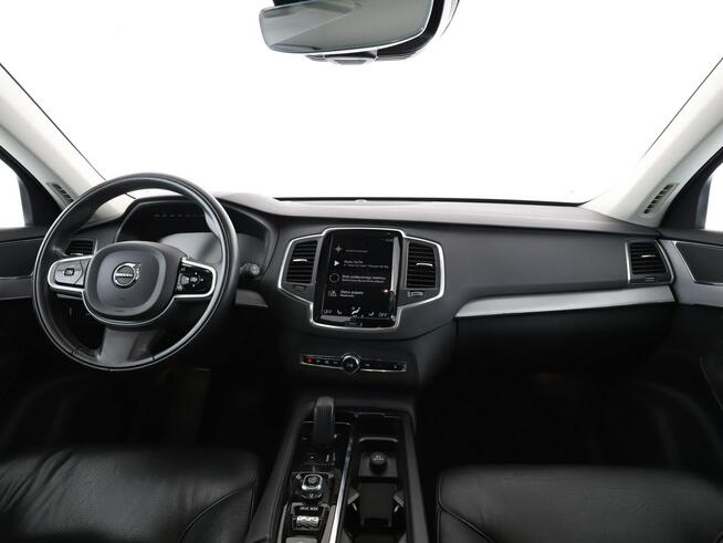 Volvo XC 90 FV23% Momentum Pro B5 (mHEV) automat AWD skóra 7-osob. navi kamera ACC