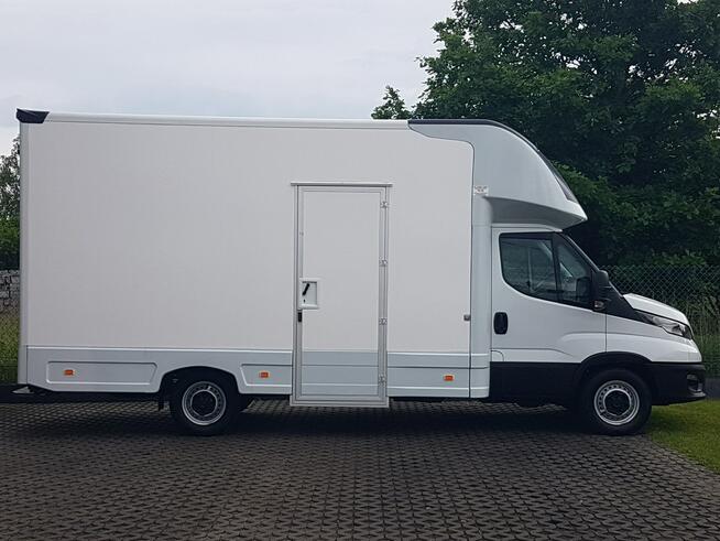Iveco Daily KONTENER NISKOPODŁOGOWY 4,44x2,23x2,42 SKLEP BAR FOODTRUCK KAMPER AC