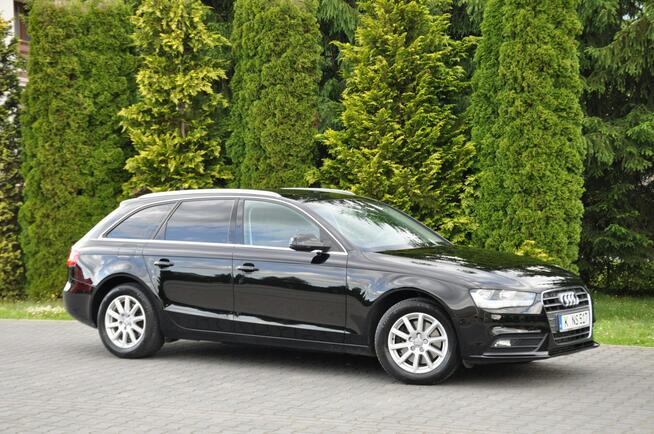 Audi A4 2.0TDI(143KM)*Lift*Duża Navi*Welur*2xParktronik*Chrom*I Wł*Alu16"ASO