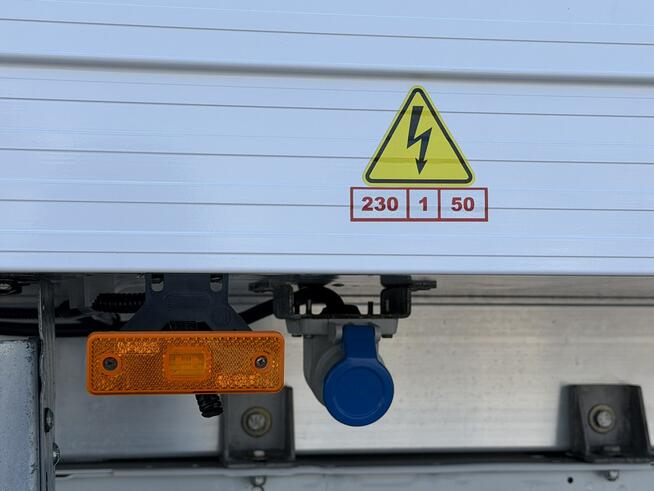 Ford Transit Chłodnia / Mroźnia Na Bliźniaku Salon PL Gwarancja Od ręki ( Iveco )