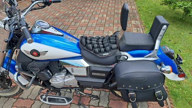 Sprzedam motocykl UM Renegade Commando Classic DeLuxe 125