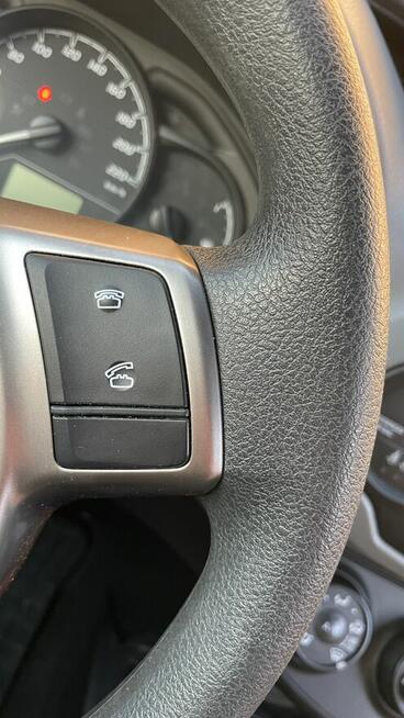 Toyota Yaris 2017 niski przebieg