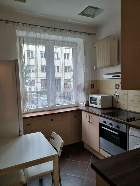 Ciche i zielone 2-pokojowe mieszkanie – ul. Podchorążych