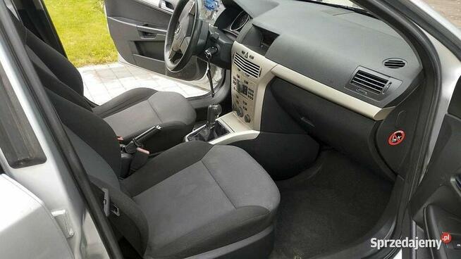 Opel Astra H kombi 1.7cdti 2008 - do codziennego tłuczenia :-)