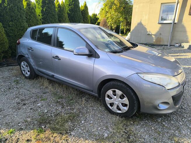 Renault Megane 2009 benzyna