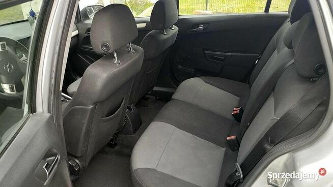 Opel Astra H kombi 1.7cdti 2008 - do codziennego tłuczenia :-)