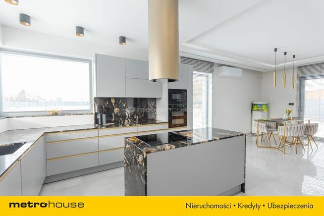 LUKSUSOWY DOM NIEOPODAL CENTRUM SEROCKA