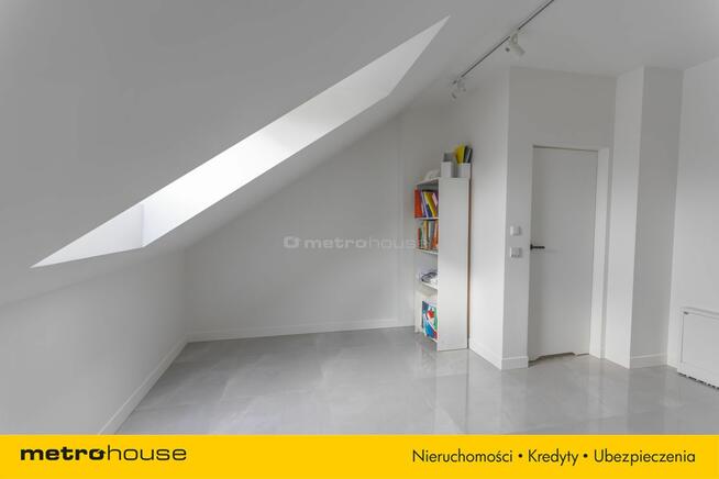 LUKSUSOWY DOM NIEOPODAL CENTRUM SEROCKA