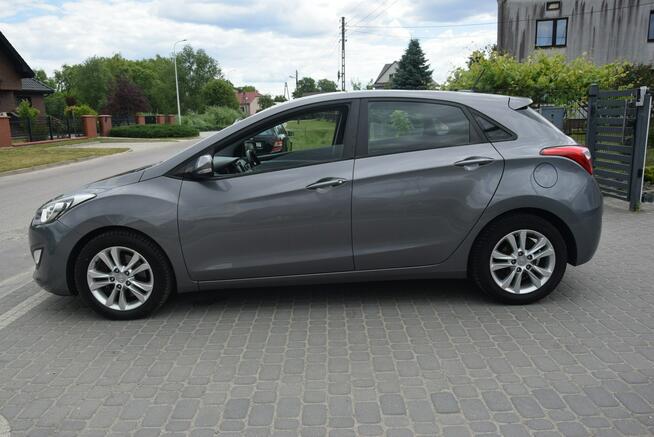 Hyundai i30 1.6D Navi Kamera Klimatronik Nowe Opony 2014r Sprowadzony Opłacony