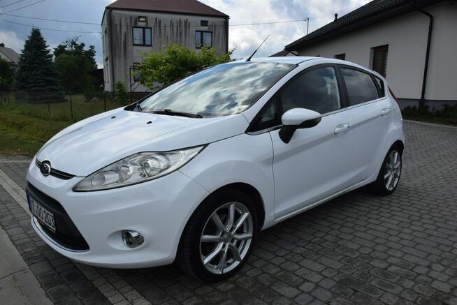 Ford Fiesta 1.4B Automat Klimatronik Nowe Opony Sprowadzony Opłacony