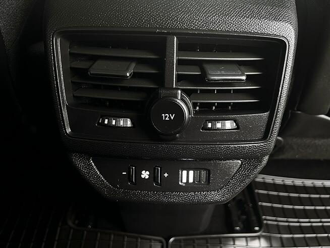 Peugeot 5008 2,0HDi 177KM 7osób ALLURE Led+Navi+ACC Krajowy GWAR 1wł Bezwyp F23%