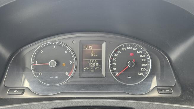 Volkswagen Transporter 6 osobowy klima super stan